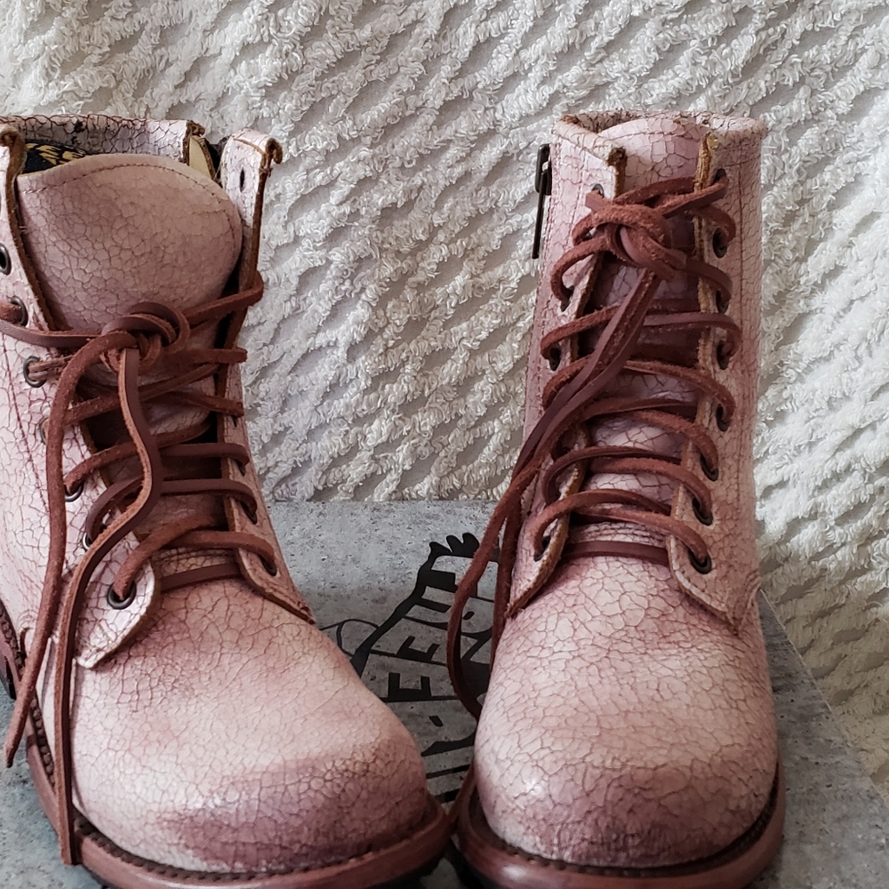 freebird Manchester boots